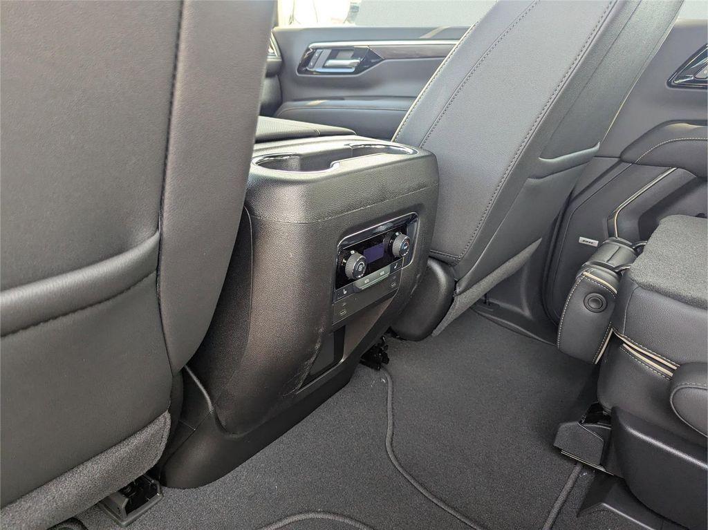 new 2025 Chevrolet Suburban car, priced at $71,810