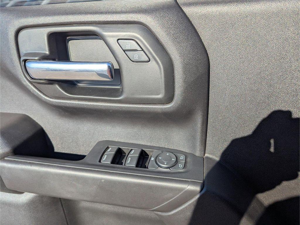 used 2024 Chevrolet Silverado 1500 car, priced at $43,899