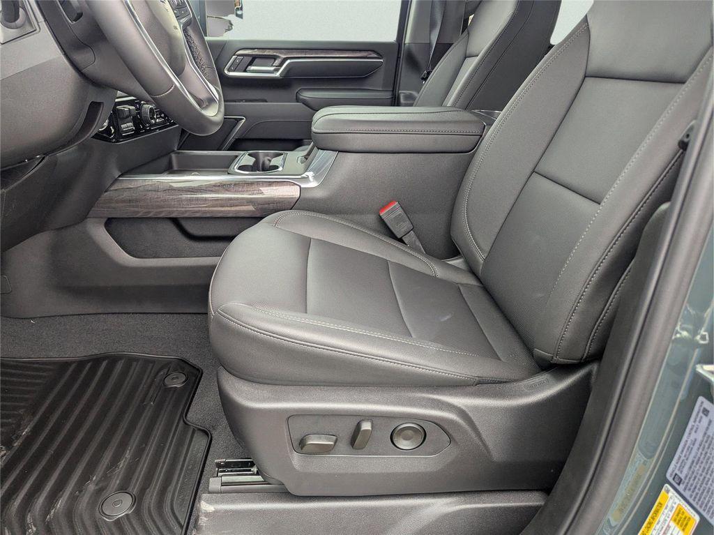 new 2026 Chevrolet Silverado 2500 car, priced at $79,084