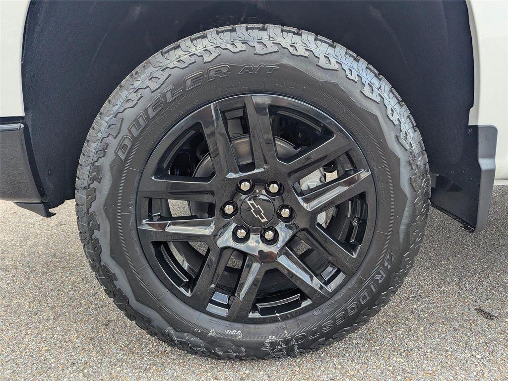 new 2026 Chevrolet Silverado 1500 car, priced at $53,018