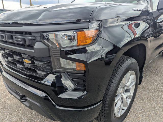 new 2025 Chevrolet Silverado 1500 car, priced at $38,603