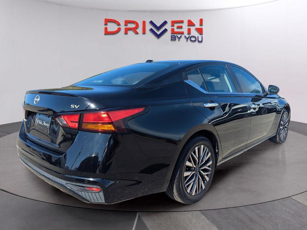 used 2023 Nissan Altima car, priced at $19,000