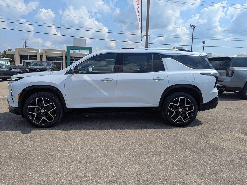 new 2026 Chevrolet Traverse car, priced at $56,596