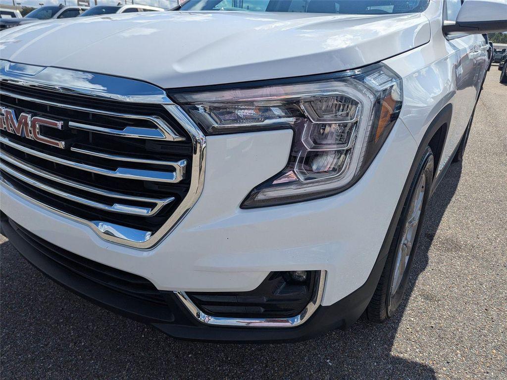 used 2024 GMC Terrain car, priced at $22,999