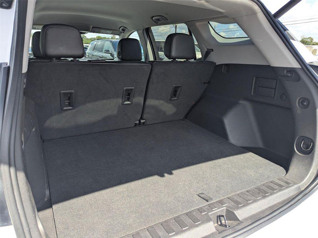 used 2024 GMC Terrain car, priced at $22,999