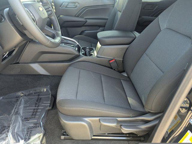 new 2025 Chevrolet Colorado car, priced at $33,260