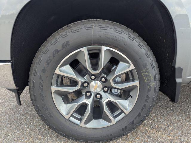 new 2025 Chevrolet Silverado 1500 car, priced at $57,561