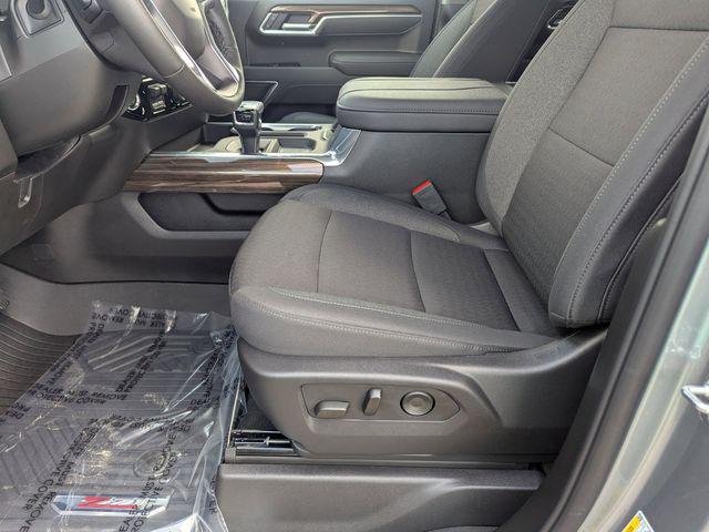 new 2025 Chevrolet Silverado 1500 car, priced at $57,561