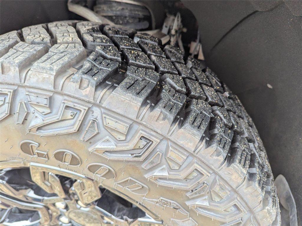 used 2021 GMC Sierra 1500 car, priced at $30,559