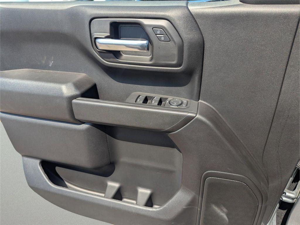 new 2025 Chevrolet Silverado 1500 car, priced at $44,168