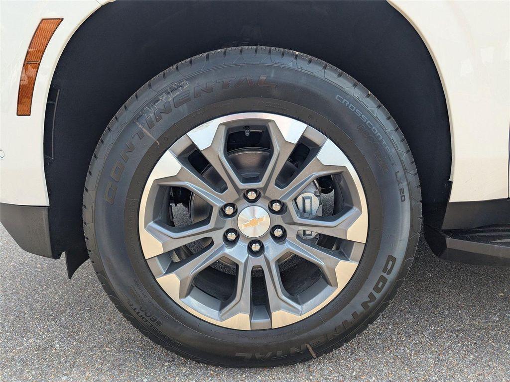 new 2025 Chevrolet Tahoe car, priced at $58,799