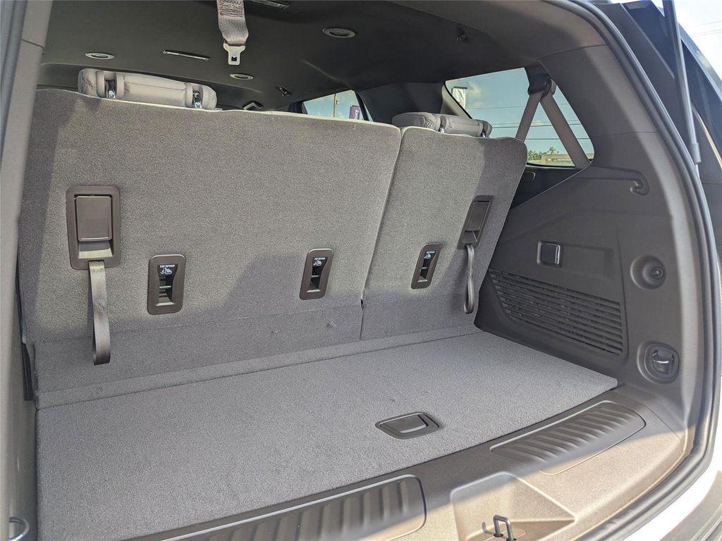 new 2025 Chevrolet Tahoe car, priced at $58,799