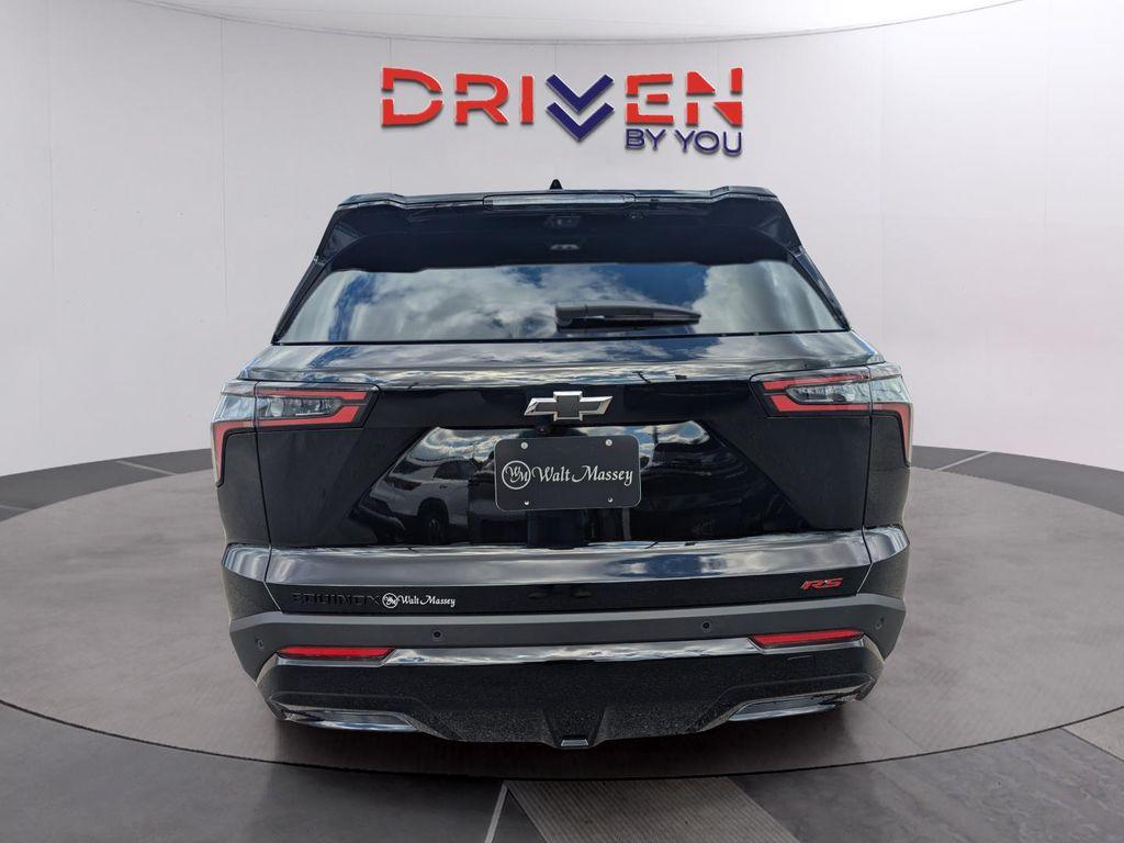new 2026 Chevrolet Equinox car, priced at $37,101