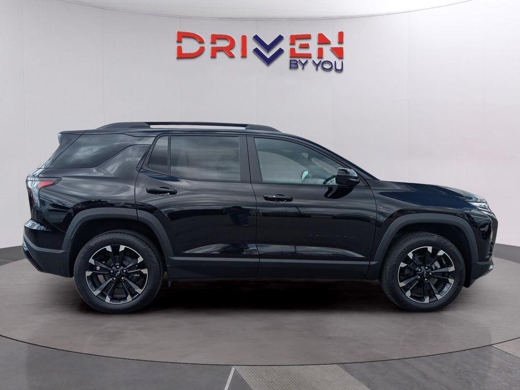 new 2026 Chevrolet Equinox car, priced at $37,101