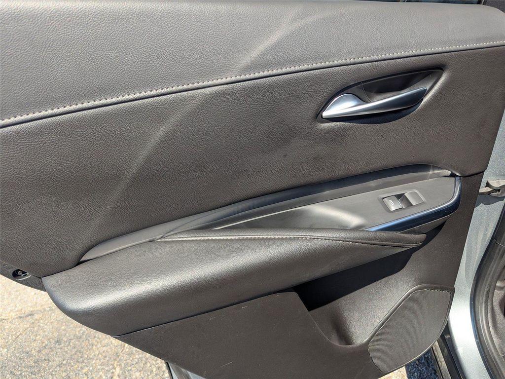 used 2024 Cadillac XT4 car, priced at $34,399