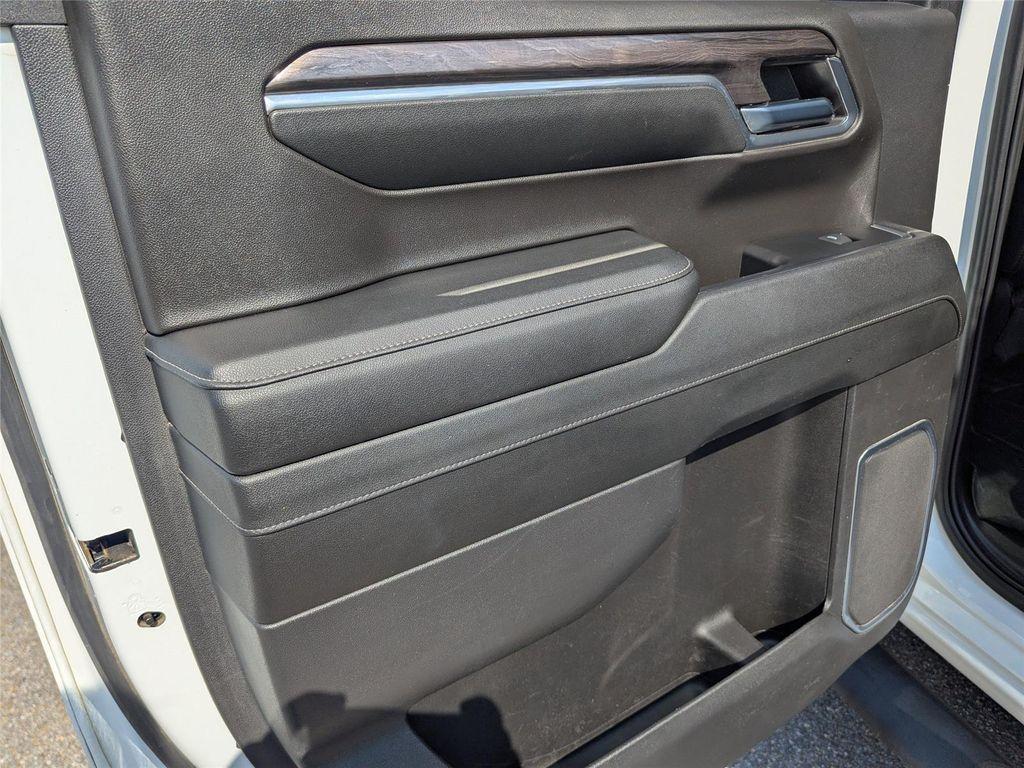 used 2024 Chevrolet Silverado 1500 car, priced at $40,899