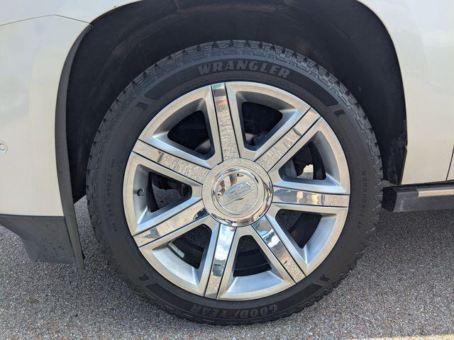 used 2020 Cadillac Escalade car, priced at $43,599
