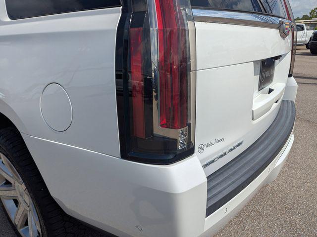 used 2020 Cadillac Escalade car, priced at $43,599