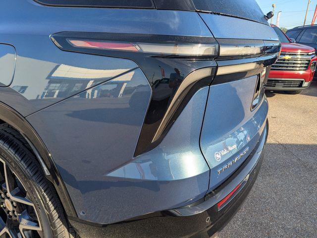 new 2025 Chevrolet Traverse car, priced at $55,176
