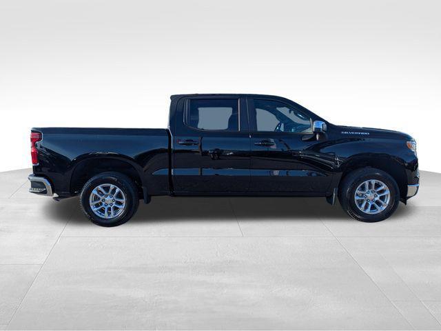 new 2025 Chevrolet Silverado 1500 car, priced at $42,626