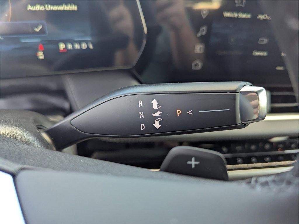 new 2026 Chevrolet Equinox car, priced at $31,910