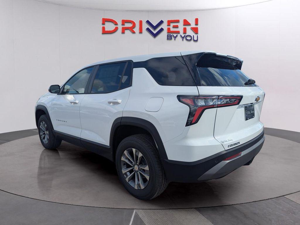 new 2026 Chevrolet Equinox car, priced at $29,738