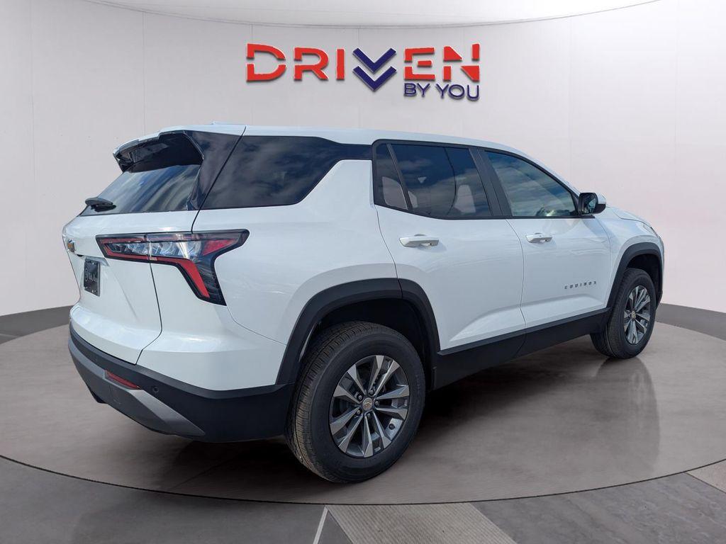 new 2026 Chevrolet Equinox car, priced at $29,738