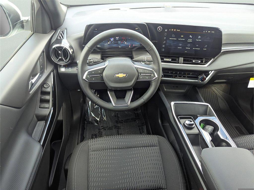 new 2026 Chevrolet Equinox car, priced at $29,738