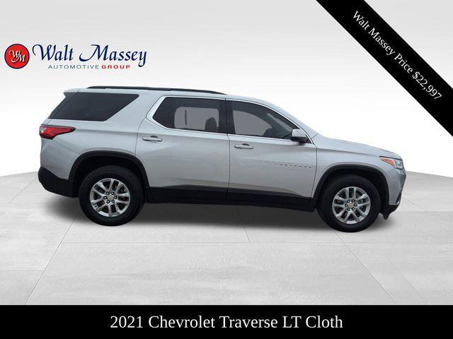 used 2021 Chevrolet Traverse car, priced at $22,997