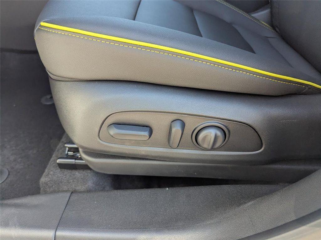 new 2025 Chevrolet TrailBlazer car, priced at $30,219