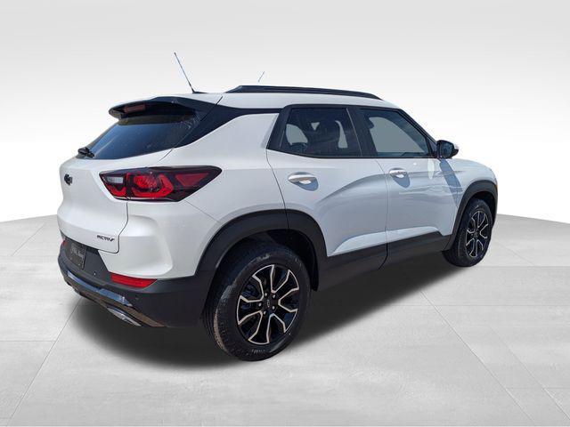 new 2025 Chevrolet TrailBlazer car, priced at $31,219