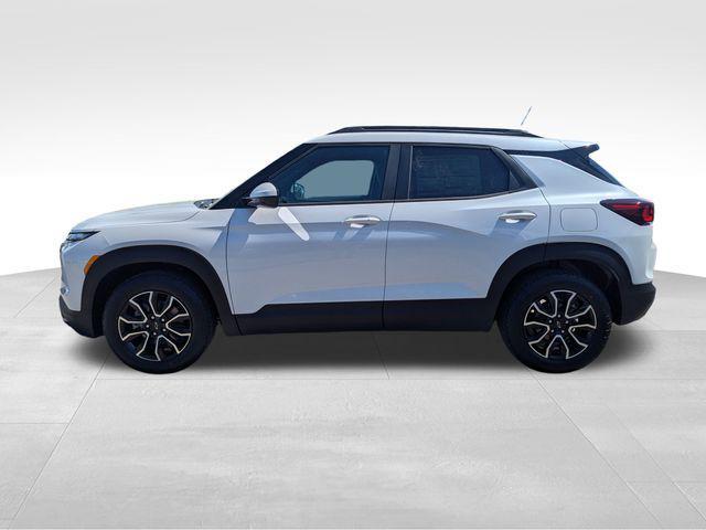 new 2025 Chevrolet TrailBlazer car, priced at $31,219