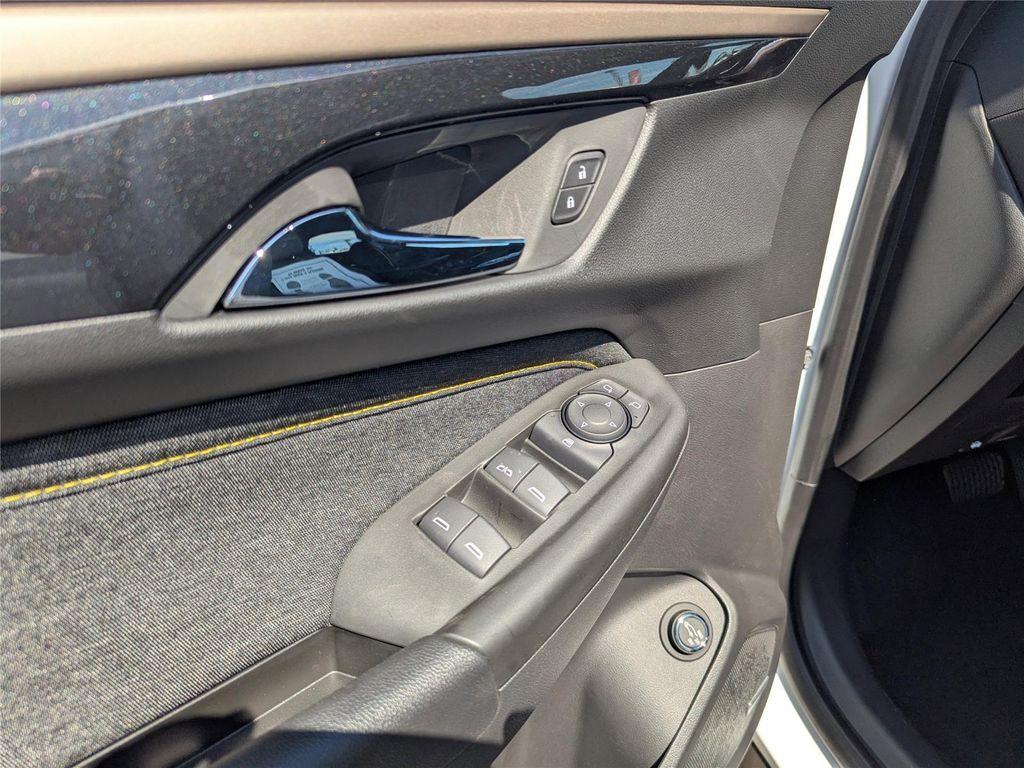 new 2025 Chevrolet TrailBlazer car, priced at $30,219