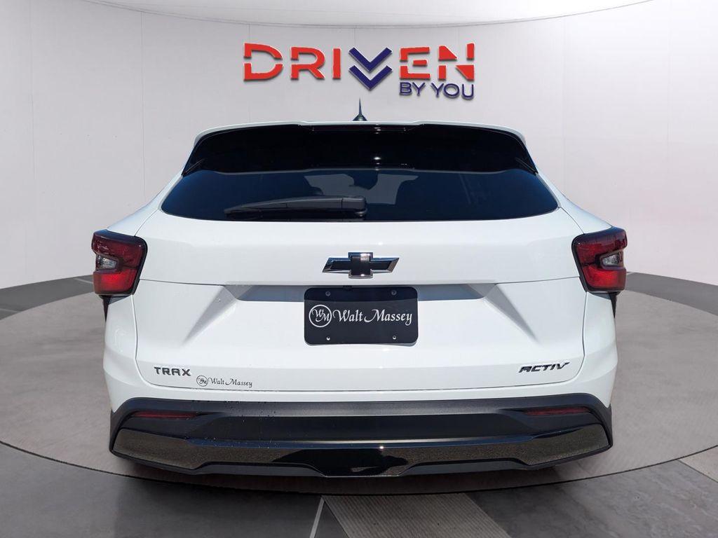 new 2026 Chevrolet Trax car, priced at $26,875