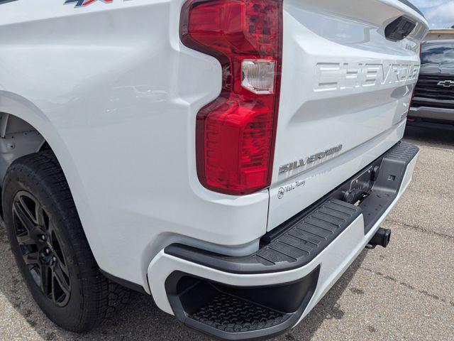 new 2025 Chevrolet Silverado 1500 car, priced at $42,367