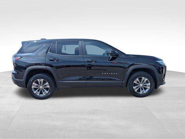 new 2026 Chevrolet Equinox car, priced at $30,695