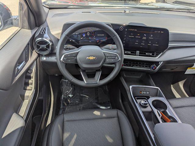new 2026 Chevrolet Equinox car, priced at $30,695
