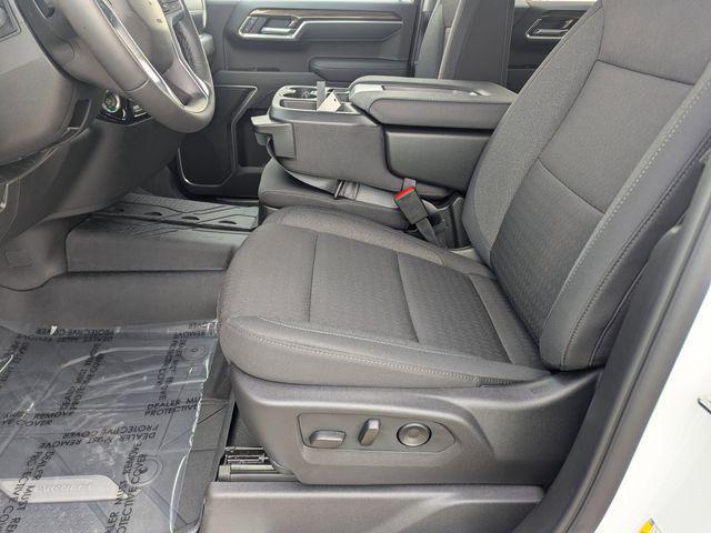 new 2025 Chevrolet Silverado 1500 car, priced at $42,626