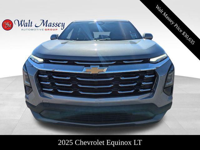 new 2025 Chevrolet Equinox car, priced at $30,635