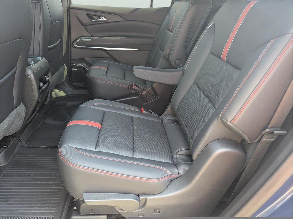 new 2026 Chevrolet Traverse car, priced at $56,375