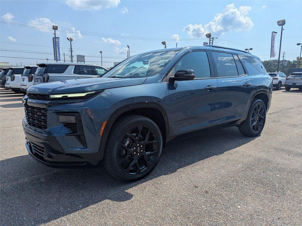 new 2026 Chevrolet Traverse car, priced at $54,219