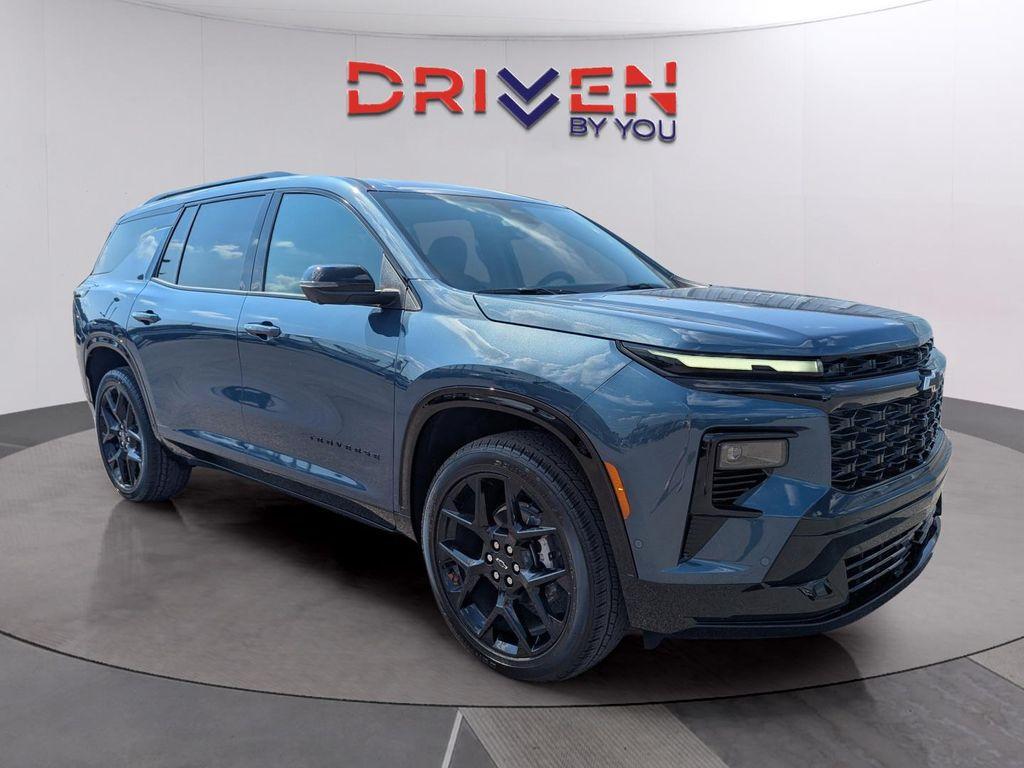 new 2026 Chevrolet Traverse car, priced at $56,375