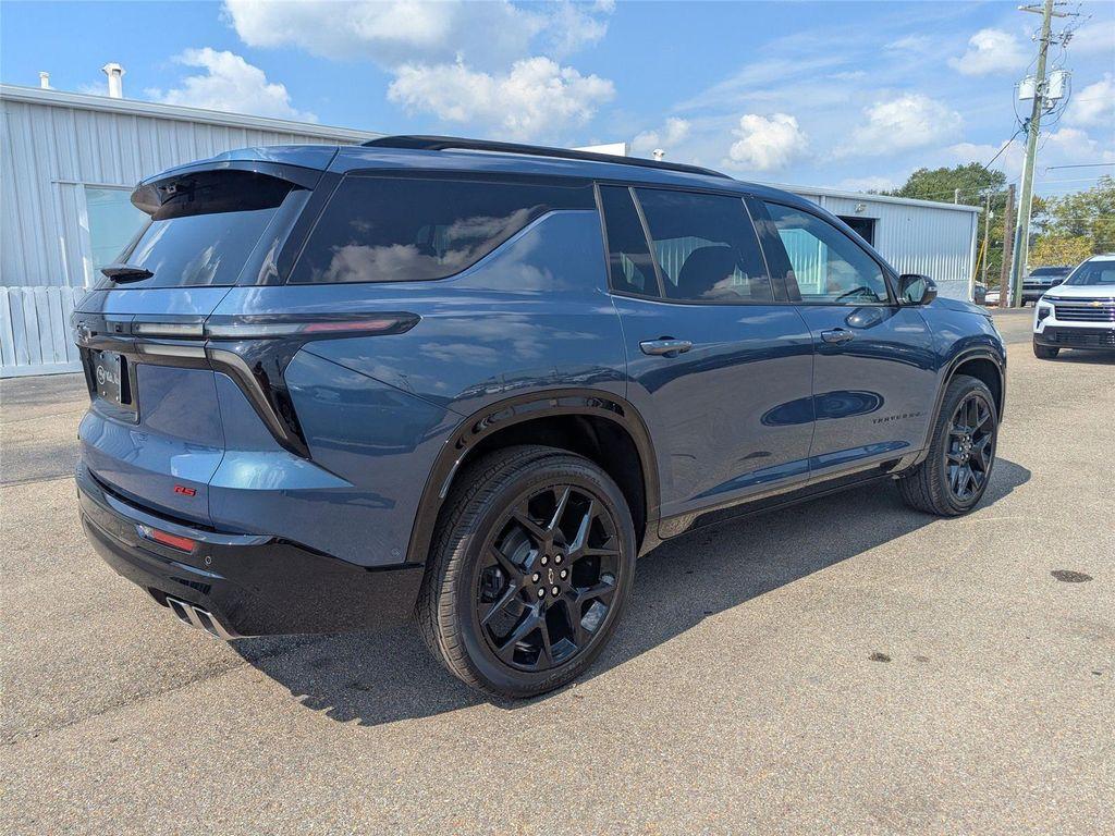new 2026 Chevrolet Traverse car, priced at $54,219