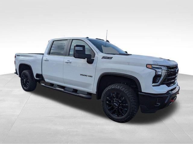 new 2025 Chevrolet Silverado 3500 car, priced at $75,360