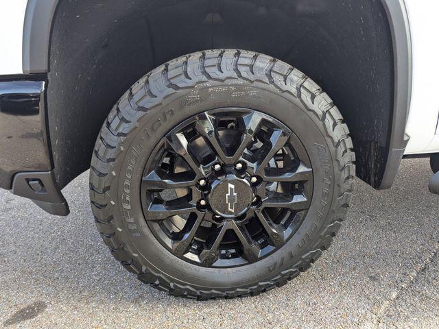 new 2025 Chevrolet Silverado 3500 car, priced at $72,984