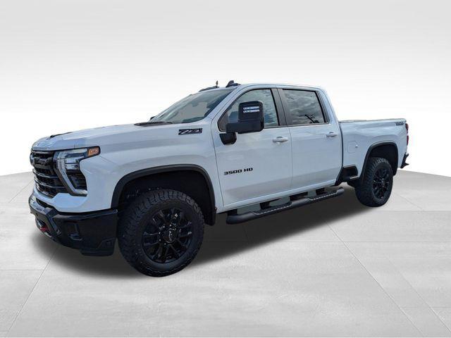 new 2025 Chevrolet Silverado 3500 car, priced at $73,284