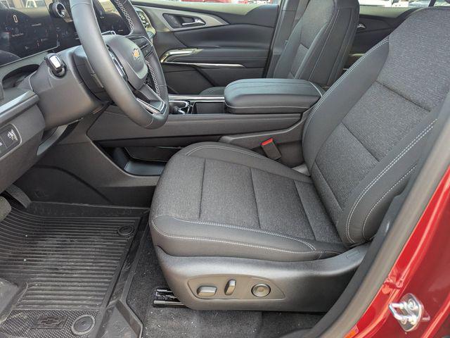 new 2025 Chevrolet Traverse car, priced at $41,540