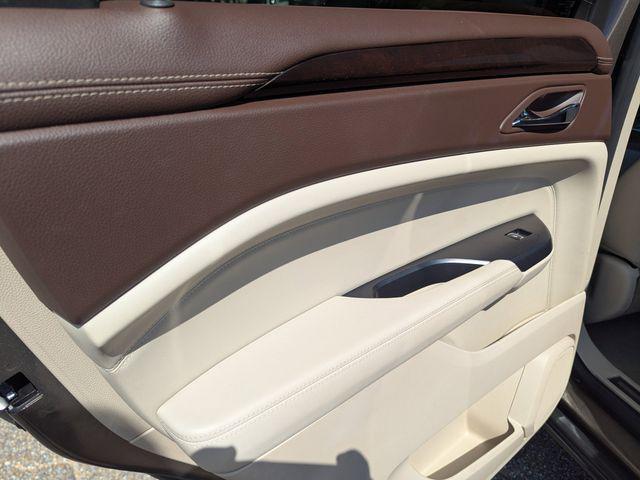 used 2014 Cadillac SRX car, priced at $12,999