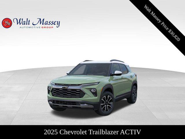 new 2025 Chevrolet TrailBlazer car, priced at $30,820