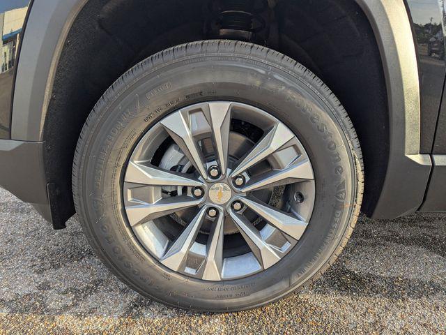 new 2026 Chevrolet Equinox car, priced at $30,353